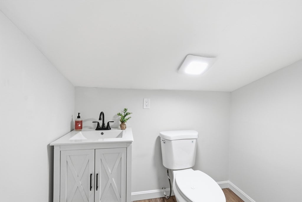 28 Southold Rd, Worcester, MA, 28 Southold Rd, Worcester, MA Photo #34