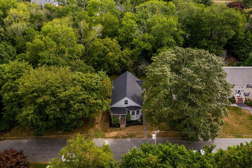 17 Norfolk Ave