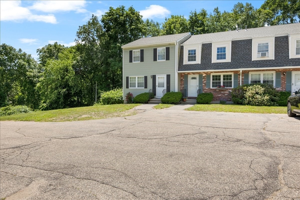 46 Pawtucket Blvd 32
