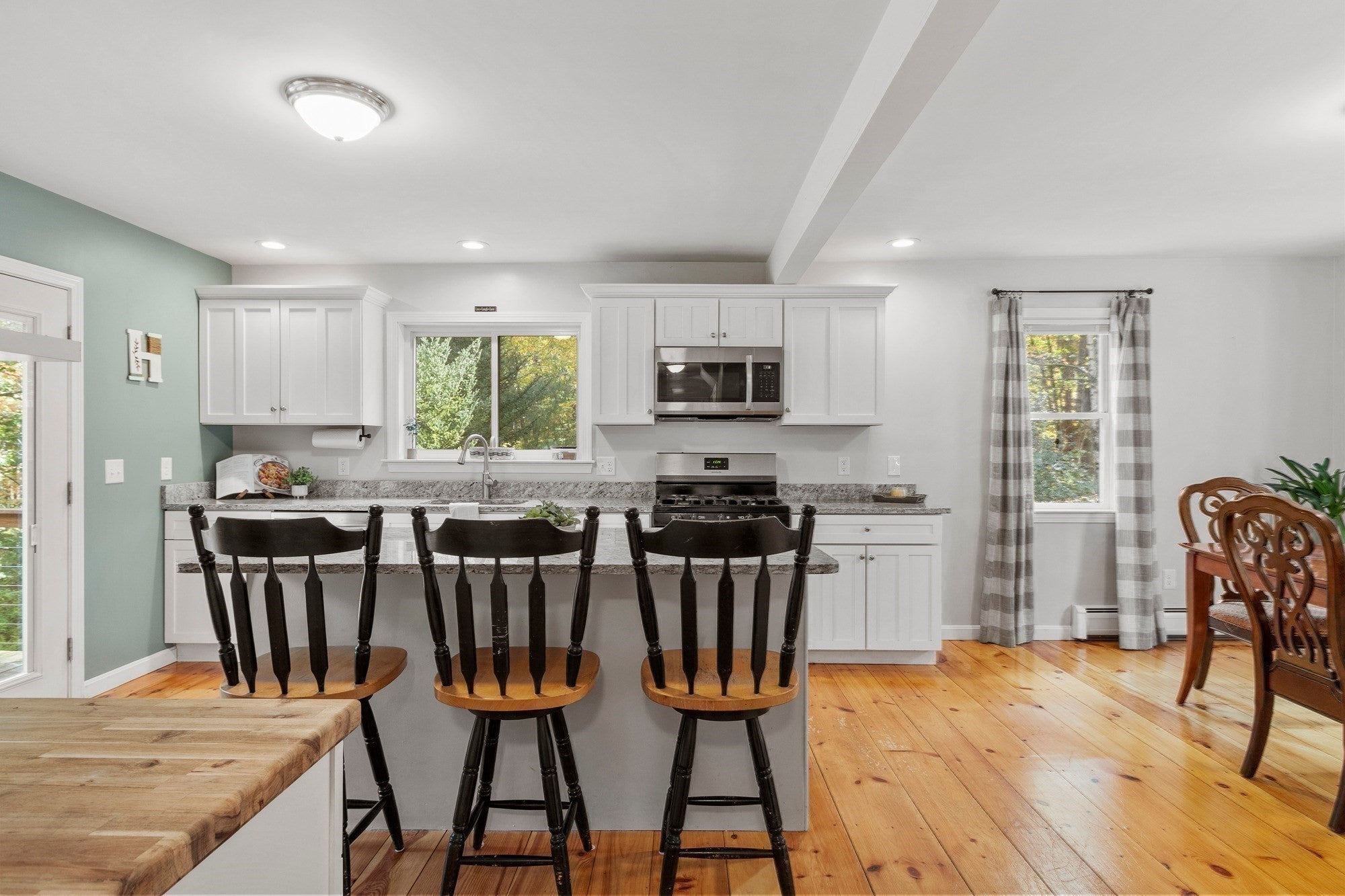 155 Old Princeton Rd, Hubbardston, MA Photo #7