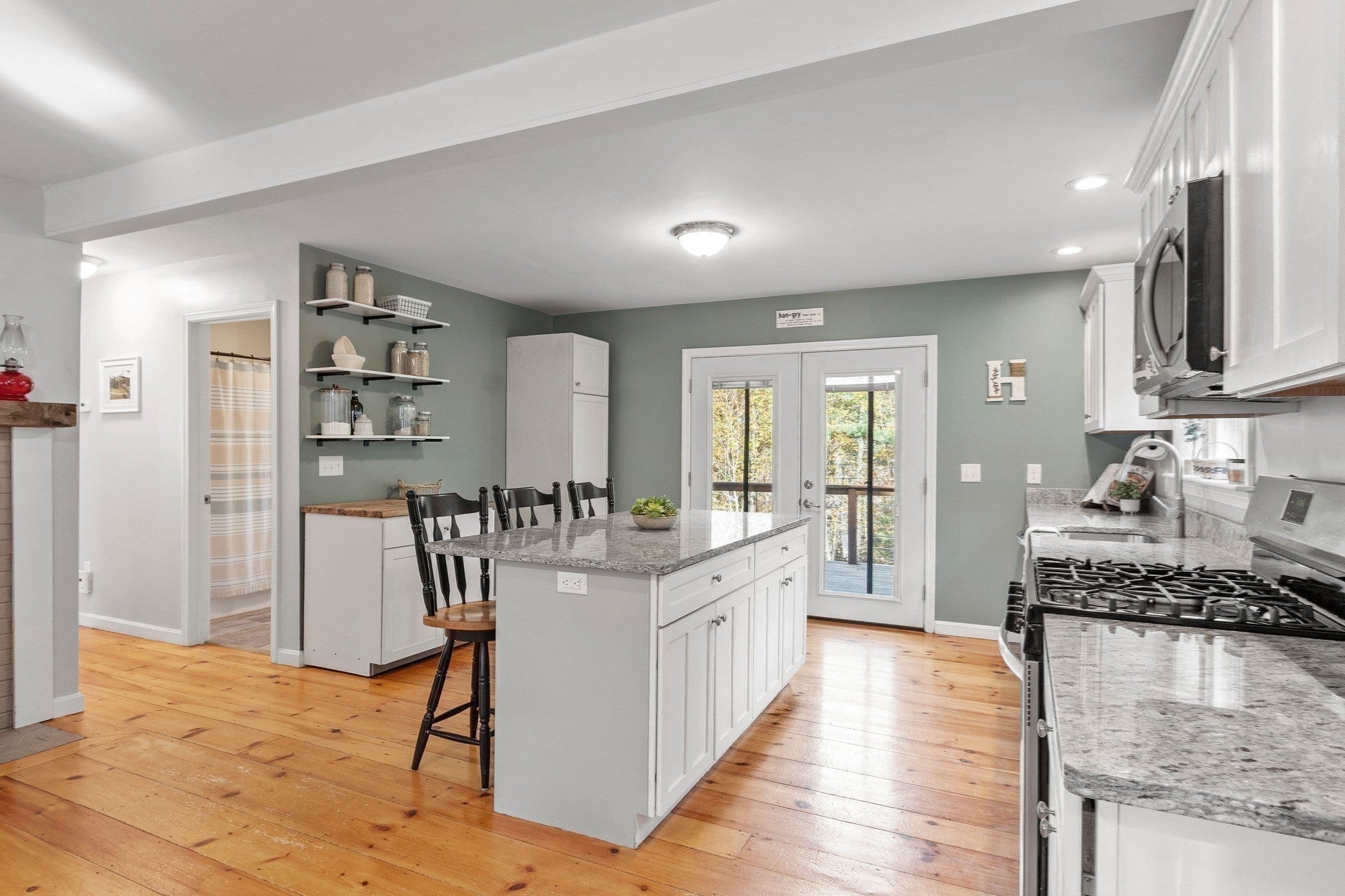155 Old Princeton Rd, Hubbardston, MA Photo #5