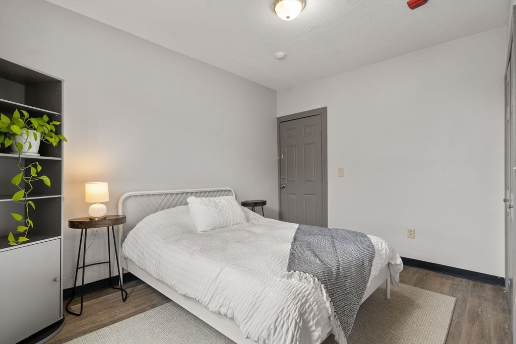 70 Russell St #6, Worcester, MA, 70 Russell St #6, Worcester, MA Photo #6