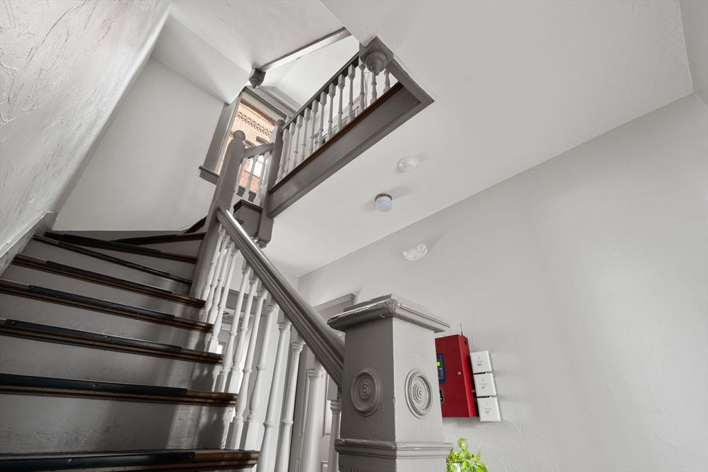70 Russell St #6, Worcester, MA, 70 Russell St #6, Worcester, MA Photo #9
