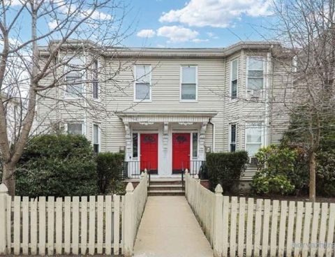 827-835 Broadway Chelsea MA 02150