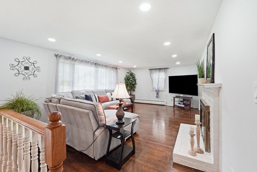 7 Cherry Ridge Road, Acton, MA, 7 Cherry Ridge Road, Acton, MA Photo #5