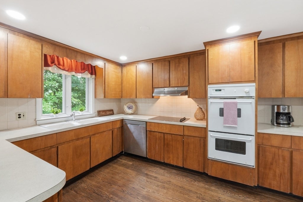 7 Cherry Ridge Road, Acton, MA, 7 Cherry Ridge Road, Acton, MA Photo #8