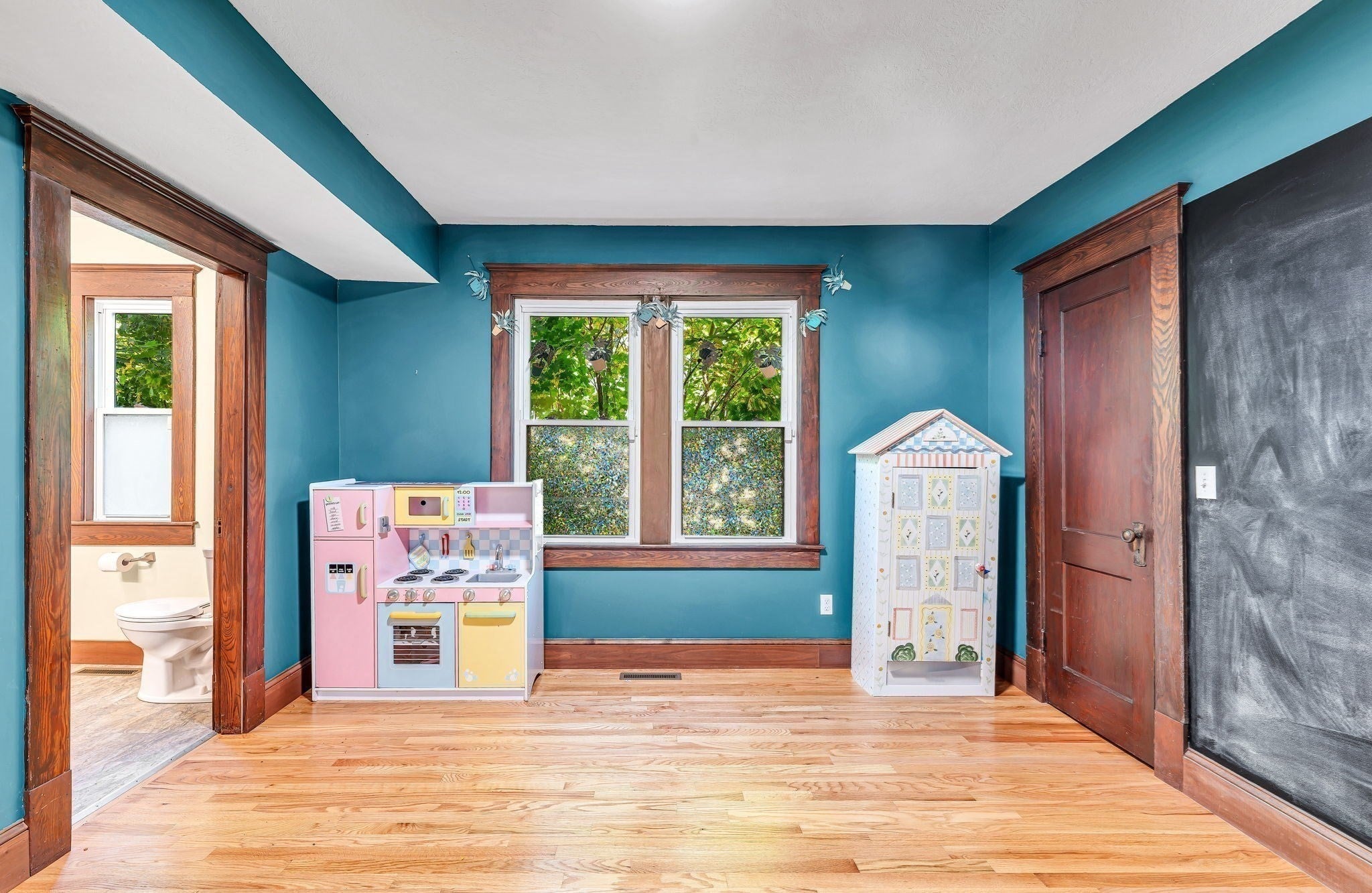 775 White St, Springfield, MA, 775 White St, Springfield, MA Photo #15