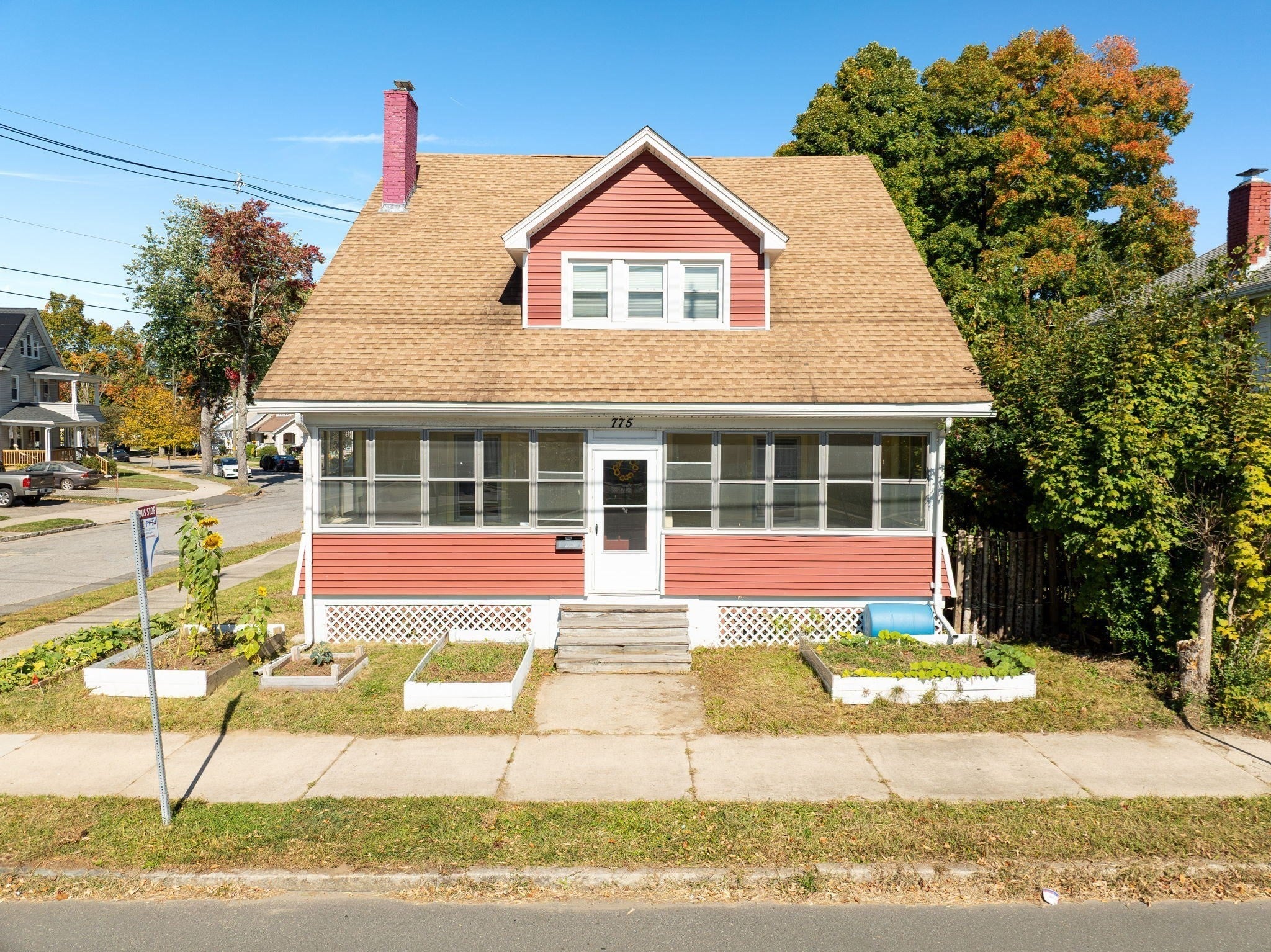 Photo of 775 White St, Springfield, MA