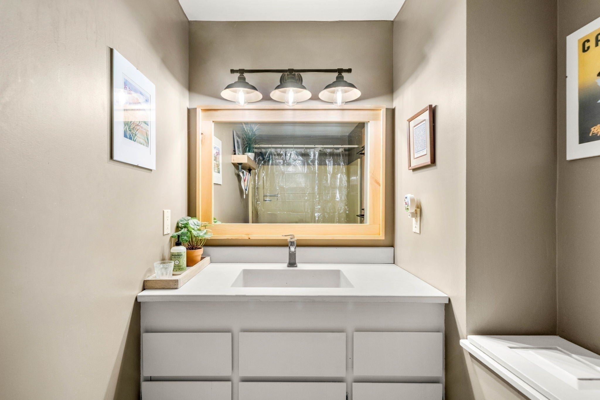 519 Essex St, Hamilton, MA, 519 Essex St, Hamilton, MA Photo #30