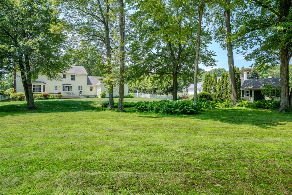 393 Green Hill Rd