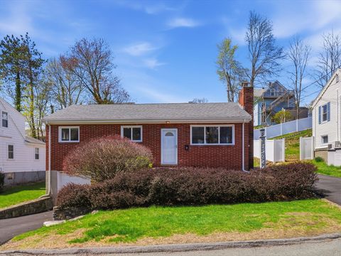 76 Wheeler Ave Melrose MA 02176