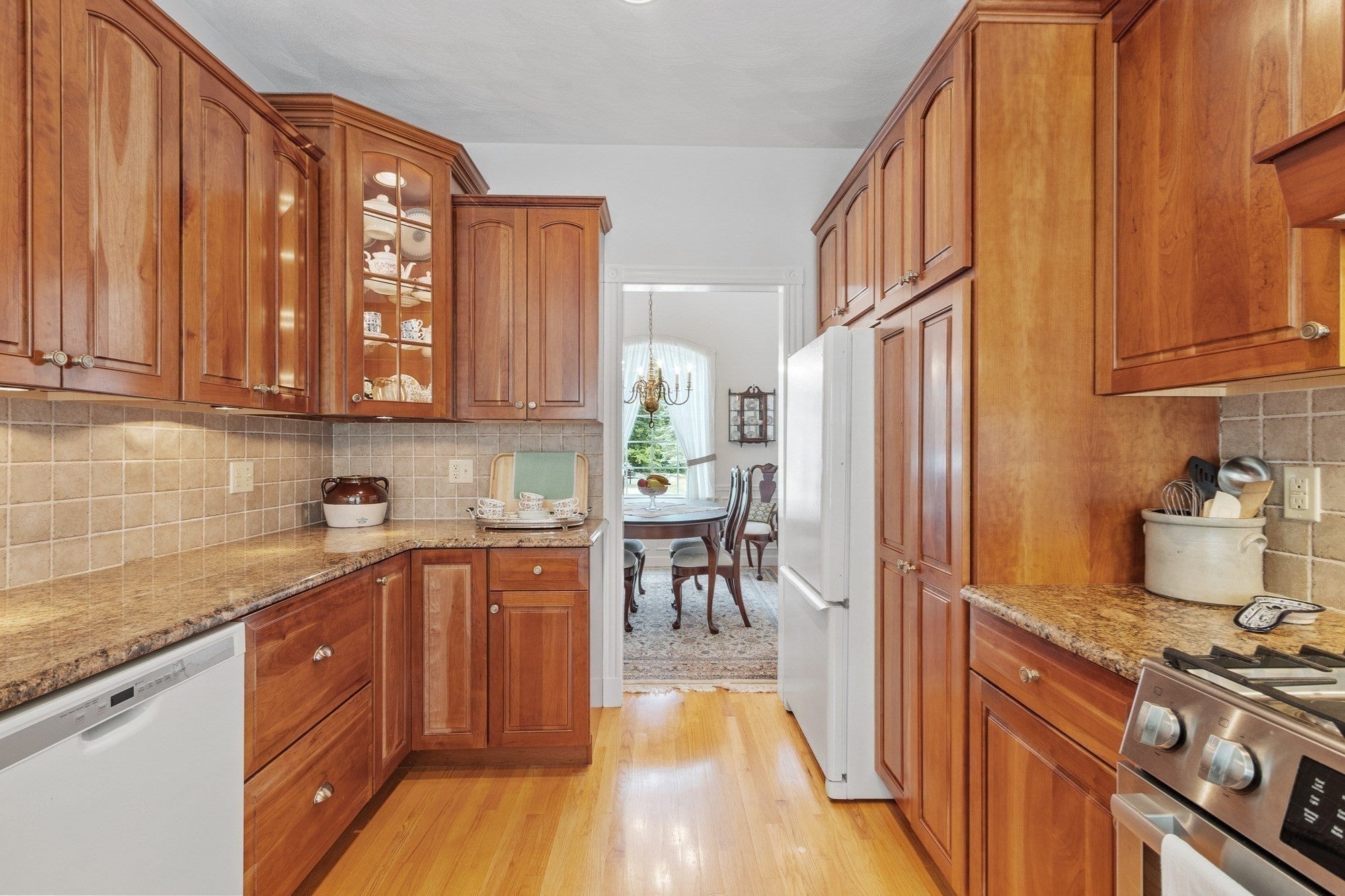 52 High St, Chelmsford, MA Photo #12