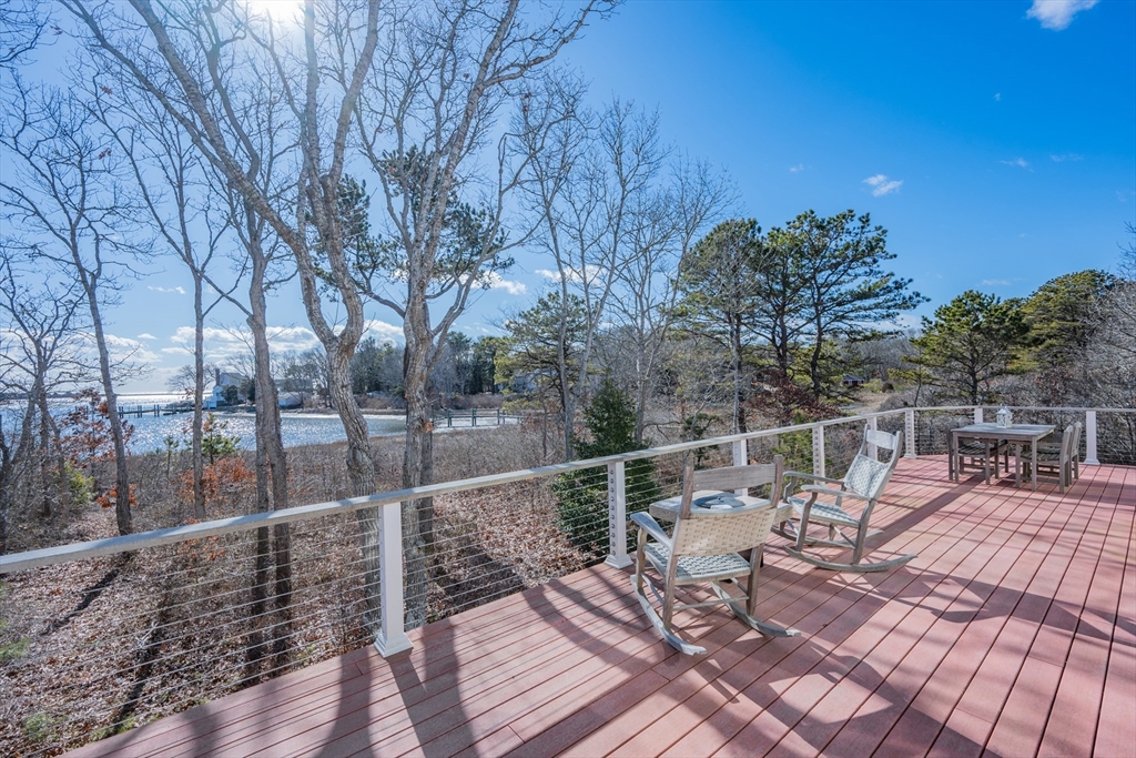88 Eel River Rd