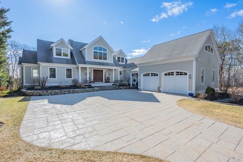 88 Eel River Rd Falmouth MA 02536