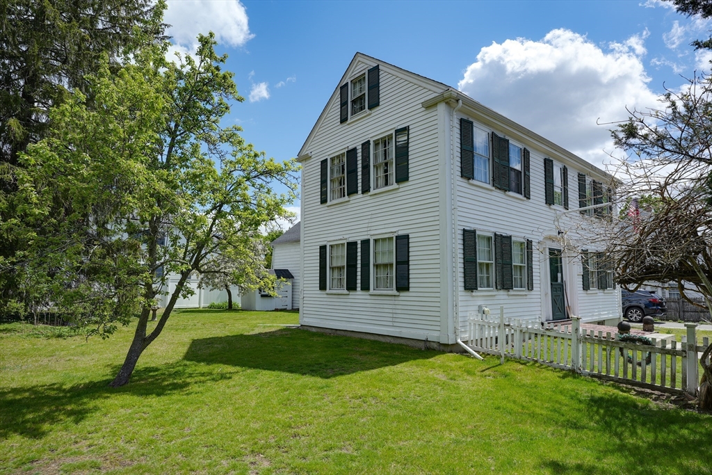 291 Brighton St