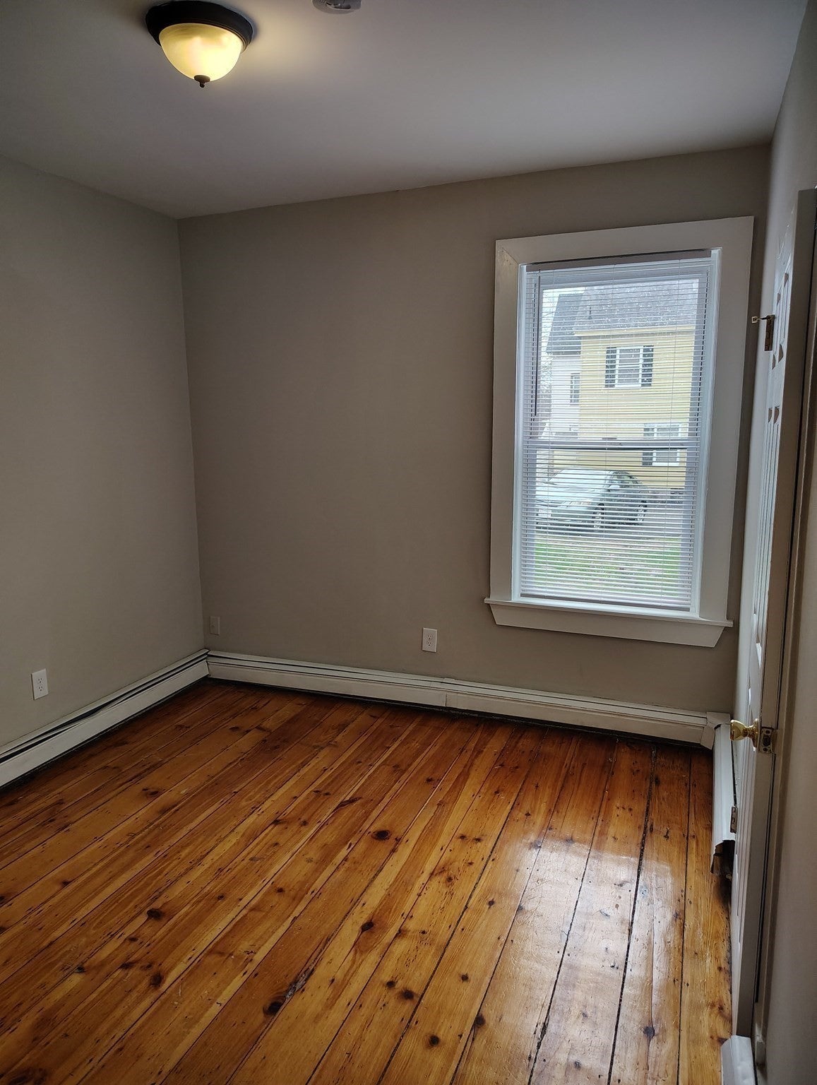 781 Lawrence St, Lowell, MA, 781 Lawrence St, Lowell, MA Photo #11