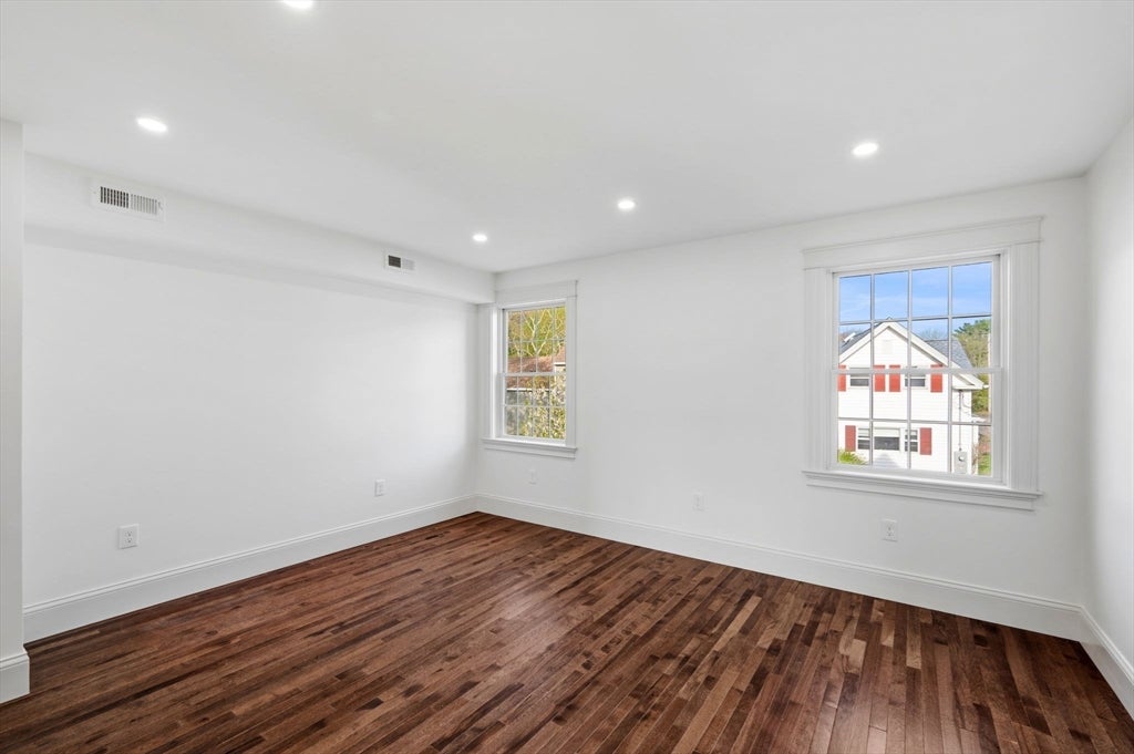 2 Railroad Avenue, Rowley, MA Photo #27