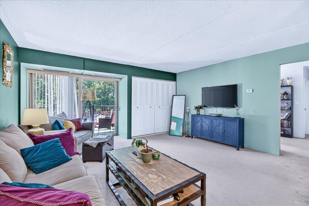55 Tall Oaks Drive #402, Weymouth, MA, 55 Tall Oaks Drive #402, Weymouth, MA Photo #7