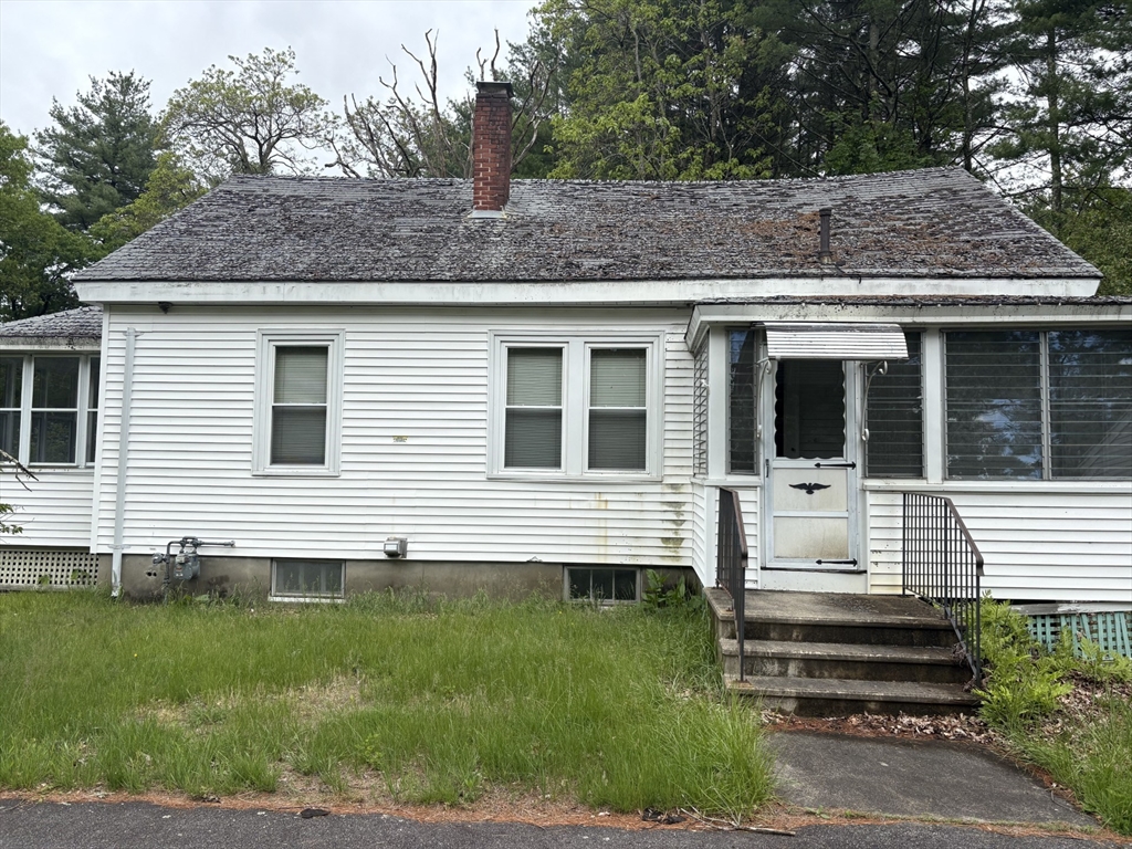 52 Carpenter St