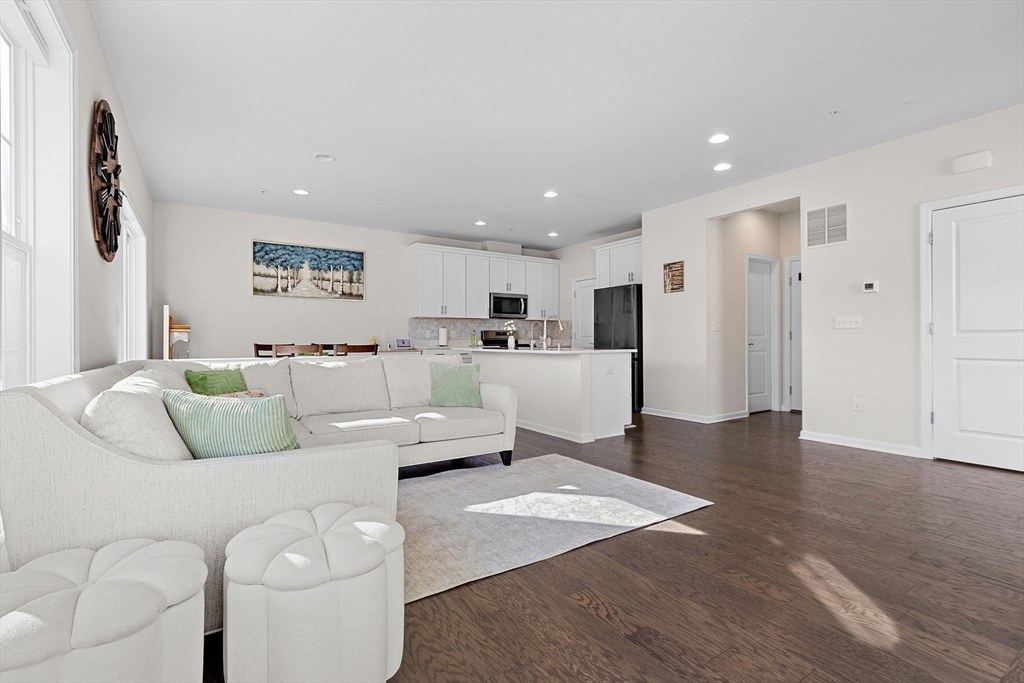 30 Magnolia Drive 30