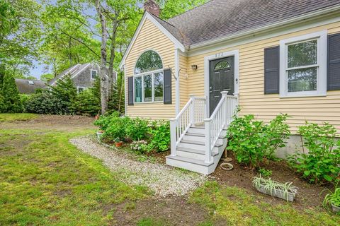 Photo of 171 Wheeler Rd, Mashpee, MA 02649 (MLS # 73523014)