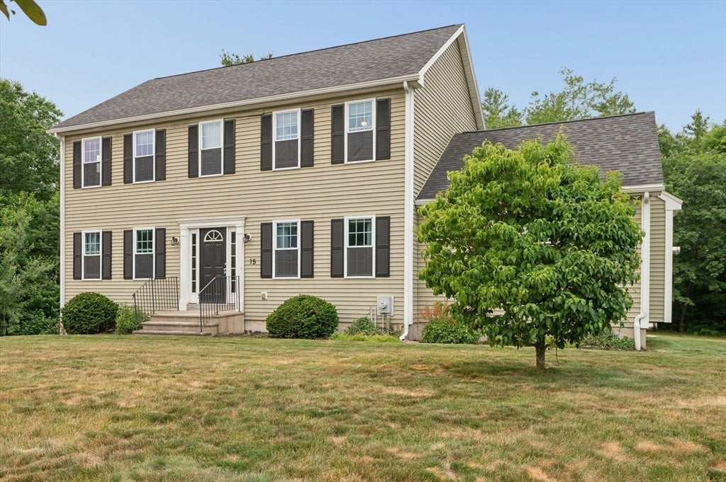 15 Patriot Ln