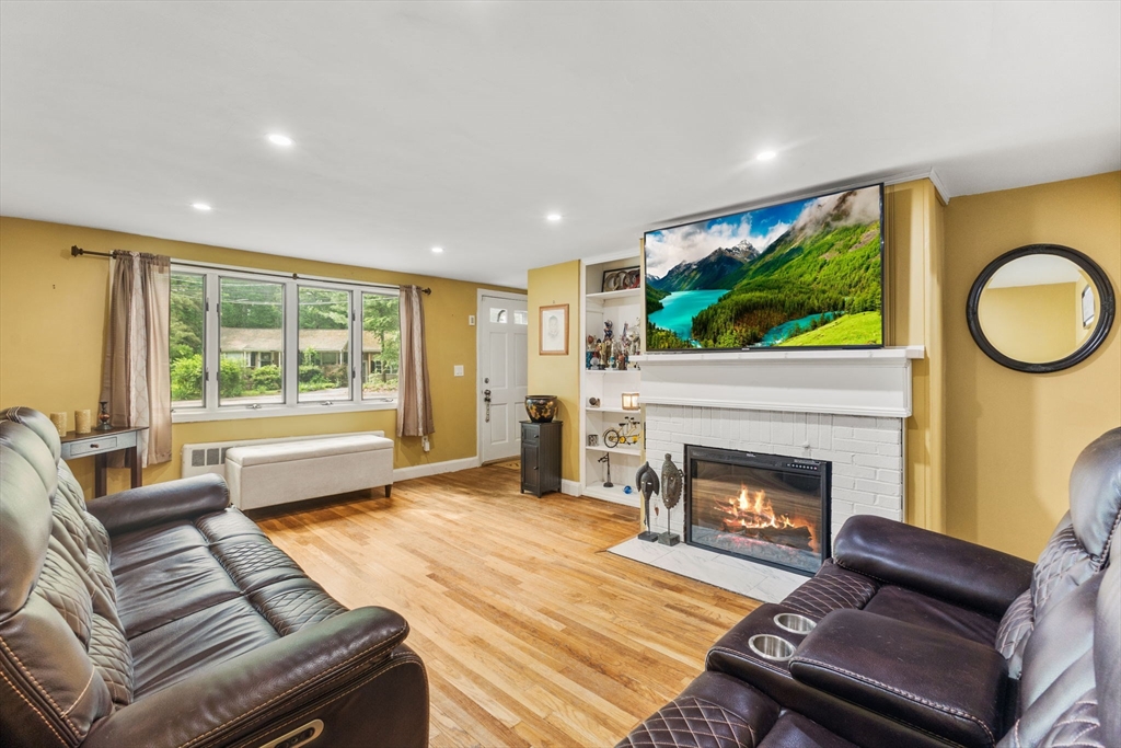 28 Maple Circle