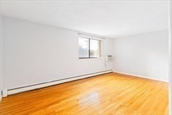 295 Main St 24