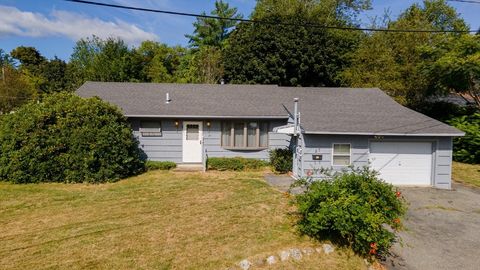 27 Winslow Leicester MA 01524
