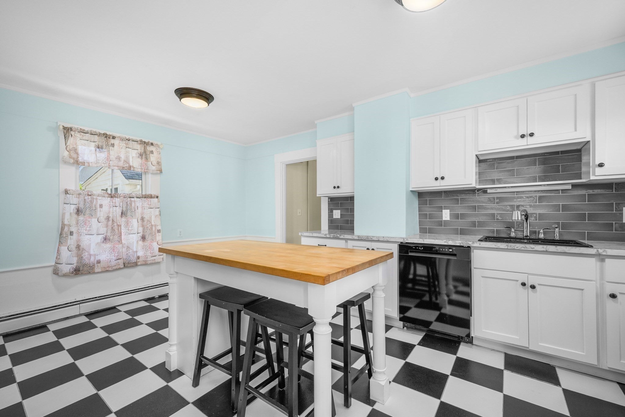 340 Main St #1, Barnstable, MA, 340 Main St #1, Barnstable, MA Photo #14
