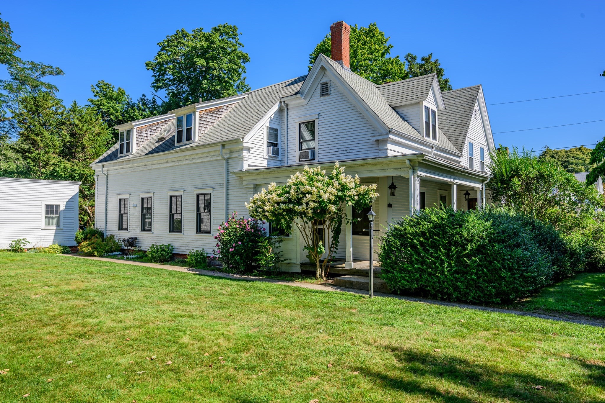 Photo of 340 Main St, Barnstable, MA