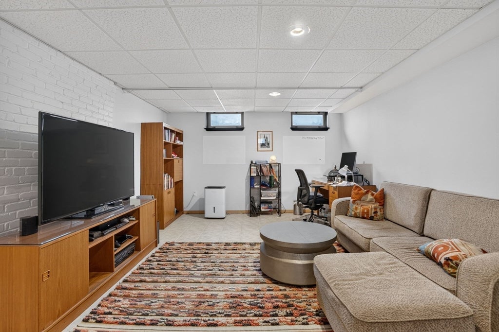 21 Ashland St, Nashua, NH Photo #24