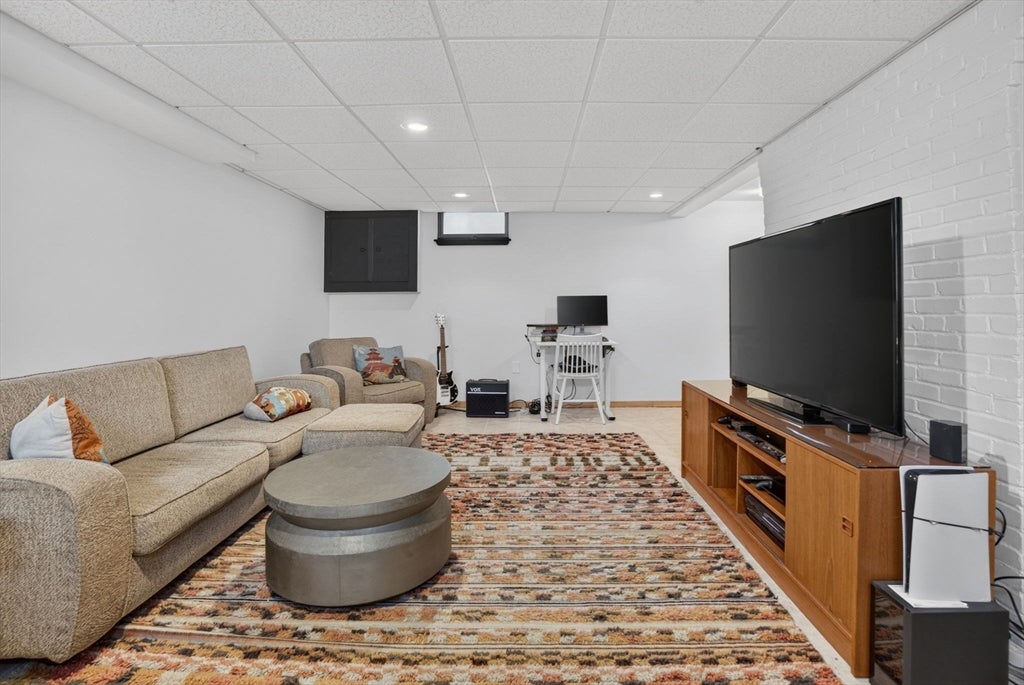 21 Ashland St, Nashua, NH Photo #23