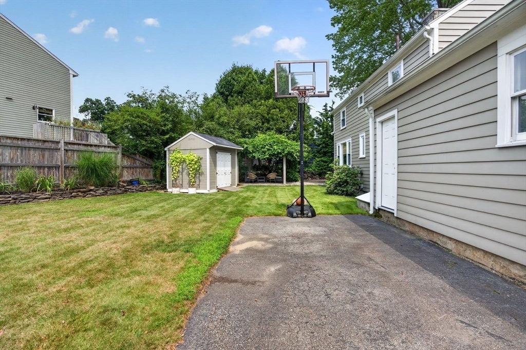 21 Ashland St, Nashua, NH Photo #25