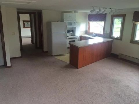 Photo of 423 North East Street #2, Amherst, MA 01002 (MLS # 73481397)