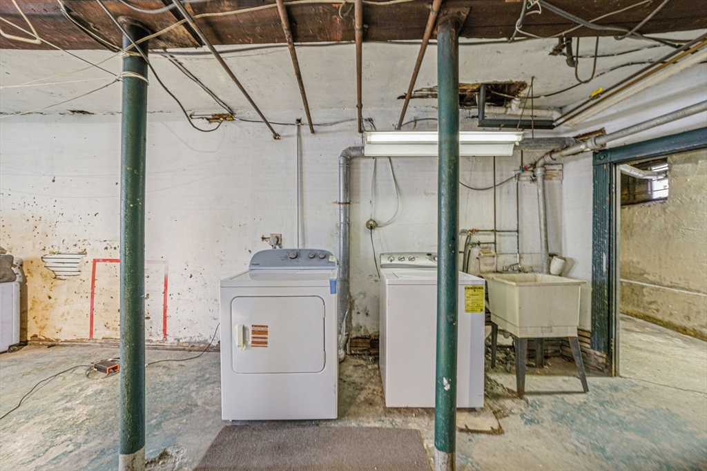 134 Pleasant ST #1, Brookline, MA Photo #31