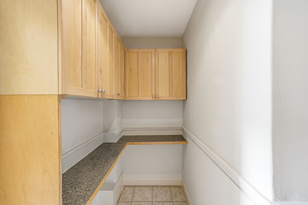 134 Pleasant ST #1, Brookline, MA Photo #10