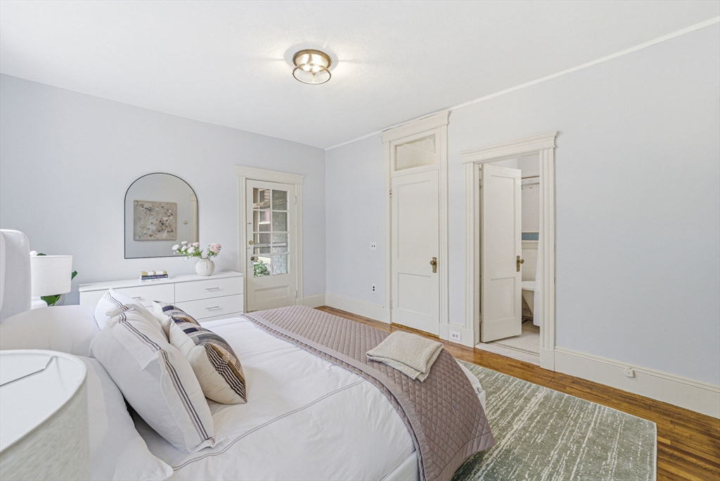 134 Pleasant ST #1, Brookline, MA Photo #26