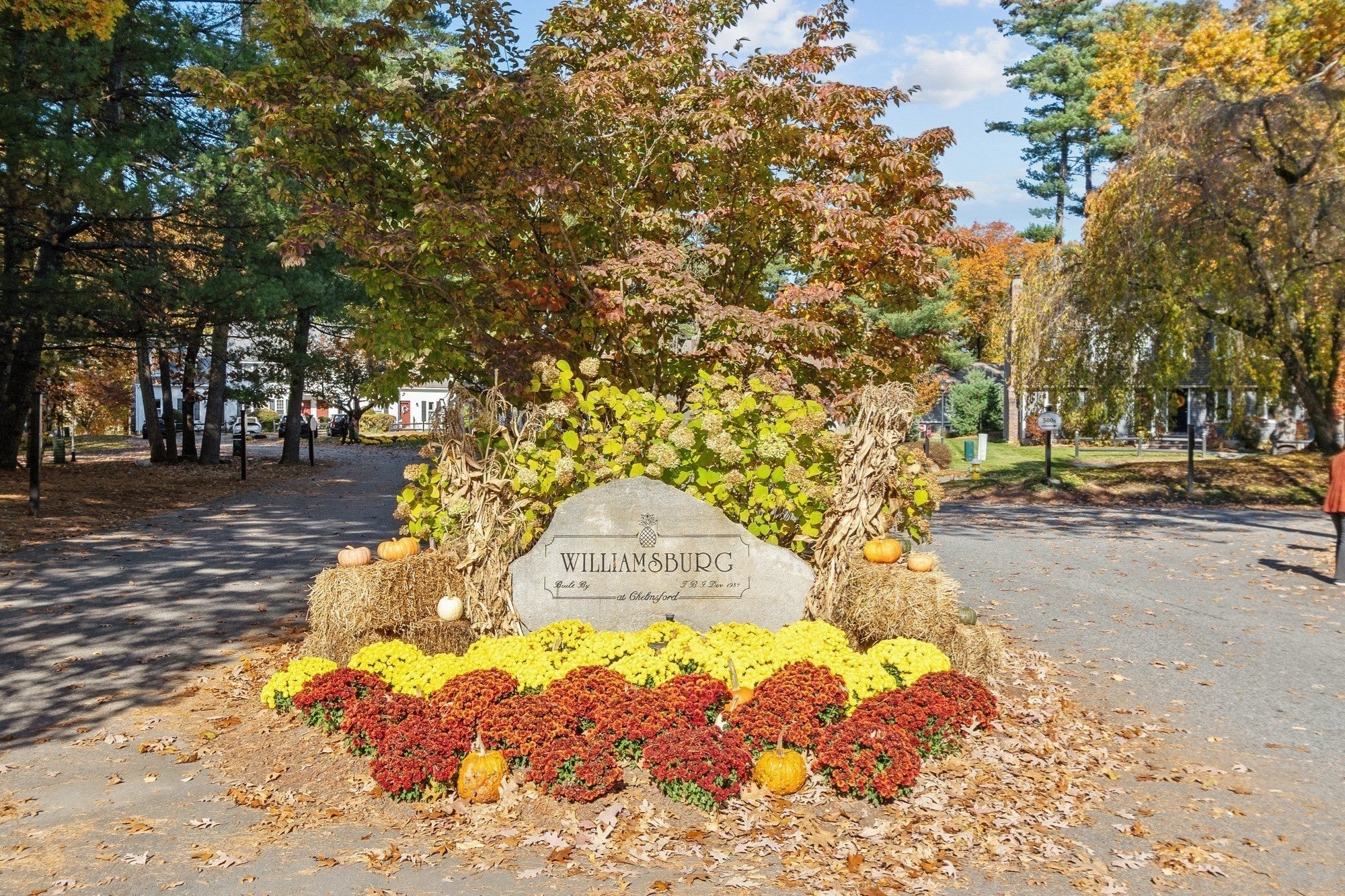 910 Welllman Ave 910, Chelmsford MA 01863