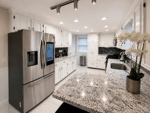 Photo of 499 Chestnut St, Lynn, MA 01902 (MLS # 73567908)