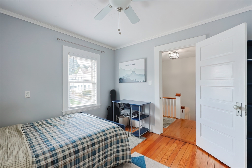 Milford, Massachusetts 01757, United States, 3 Bedrooms Bedrooms, ,1 BathroomBathrooms,Residential,Pending,213889