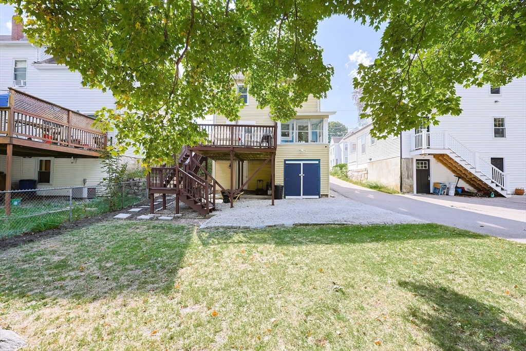 Milford, Massachusetts 01757, United States, 3 Bedrooms Bedrooms, ,1 BathroomBathrooms,Residential,Pending,213889