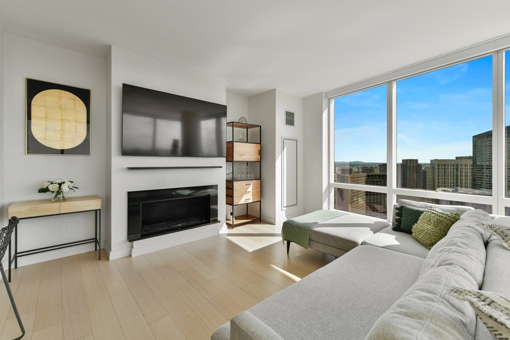 1 Franklin St 2903