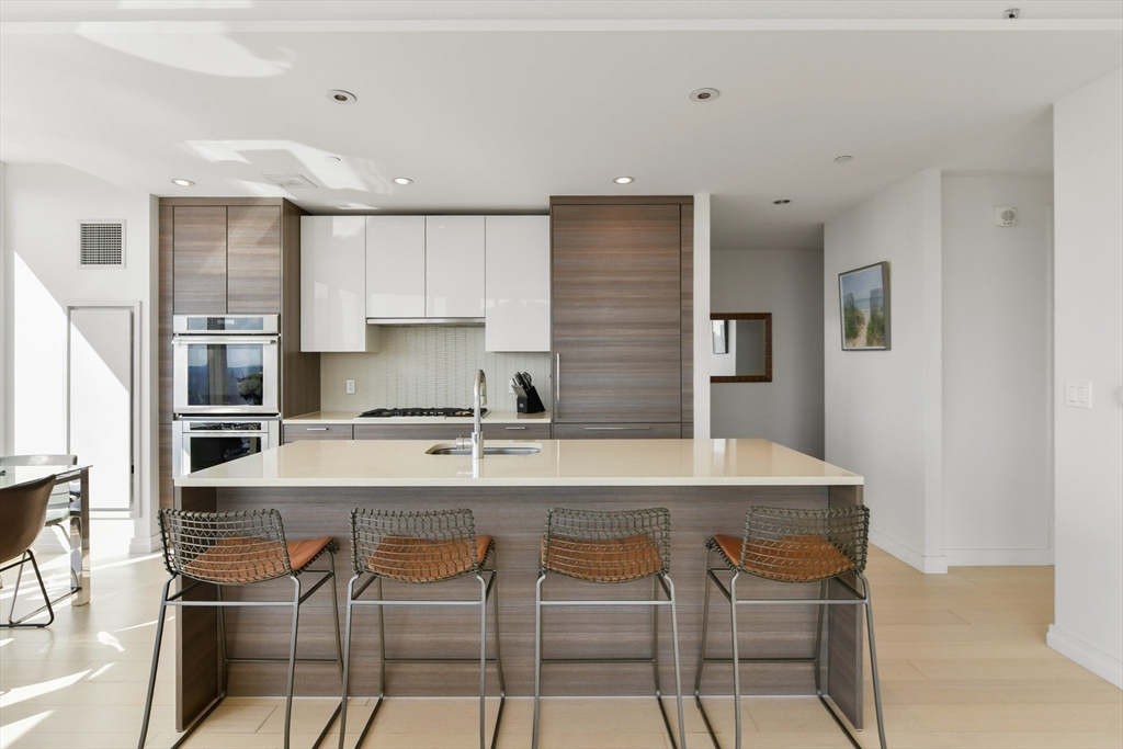 1 Franklin St 2903