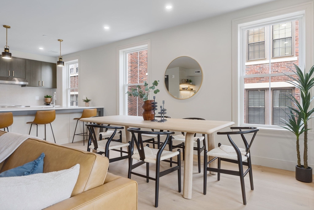 59 Spear St. 401