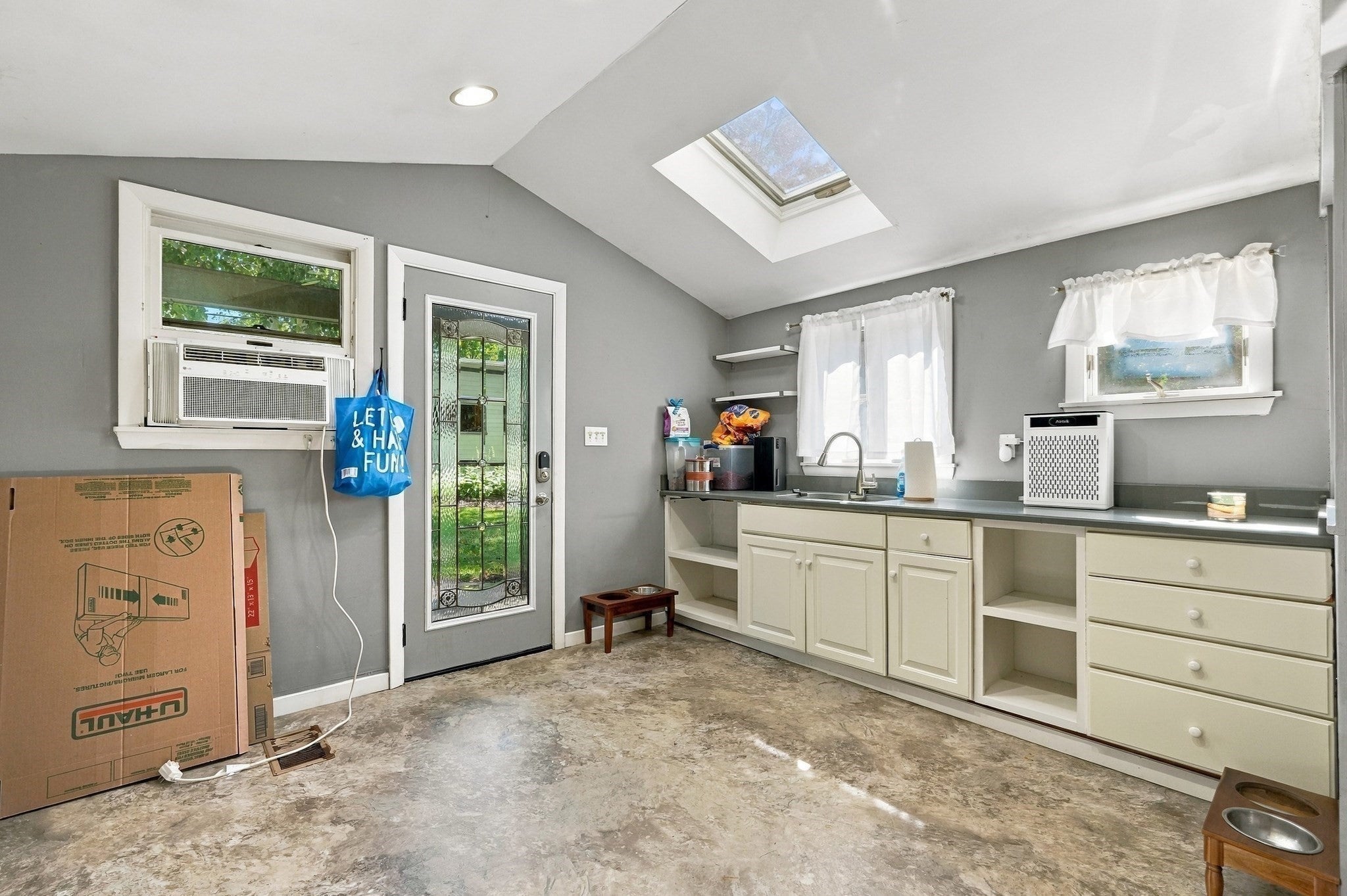 1533 Morton Avenue, New Bedford, MA, 1533 Morton Avenue, New Bedford, MA Photo #22