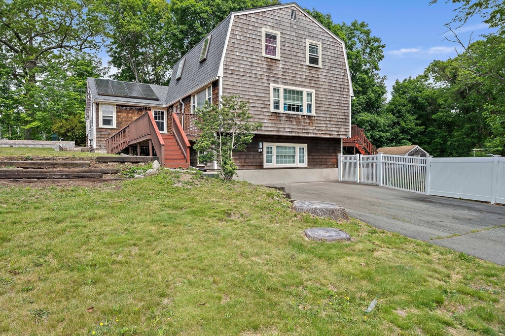 58 Woodlawn Rd