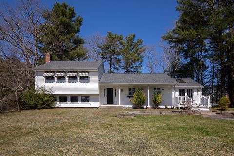 216 Queens Brook Rd Pembroke MA 02359