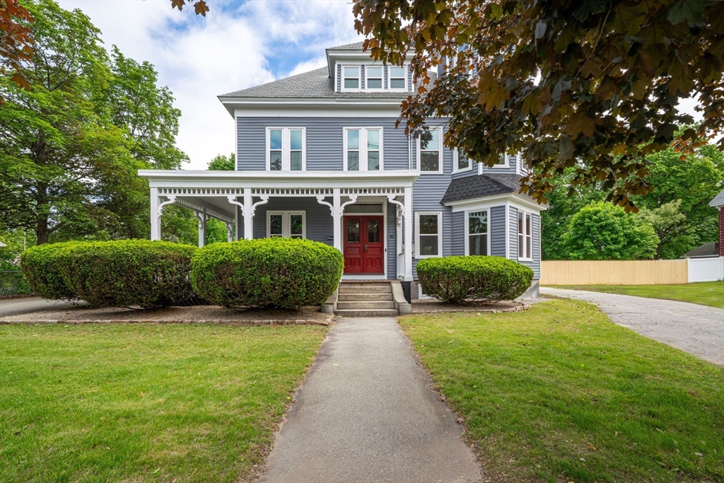 42 Middlesex St