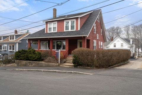 16 Highland Street Gloucester MA 01930